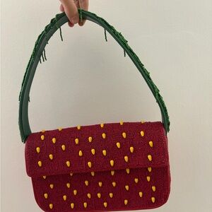 STAUD strawberry Shoulder Bag